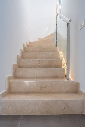 Image No.17-3 Bed Villa for sale