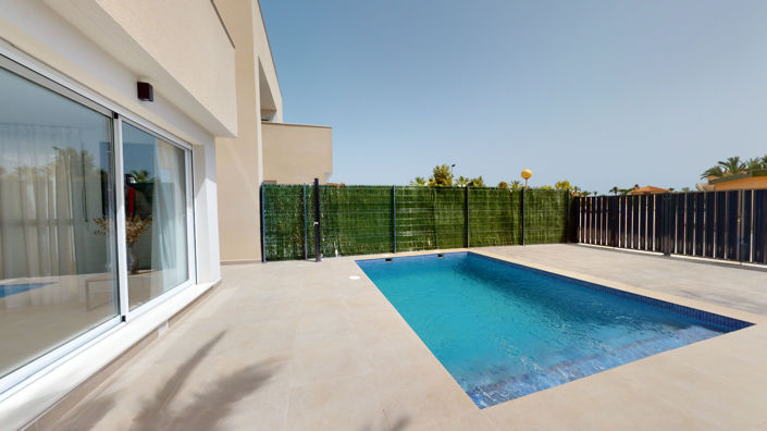 Image No.9-3 Bed Villa for sale