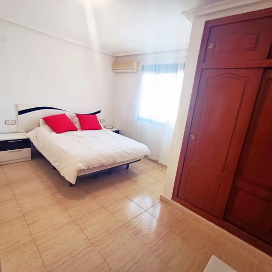 Image No.6-2 Bed Property for sale