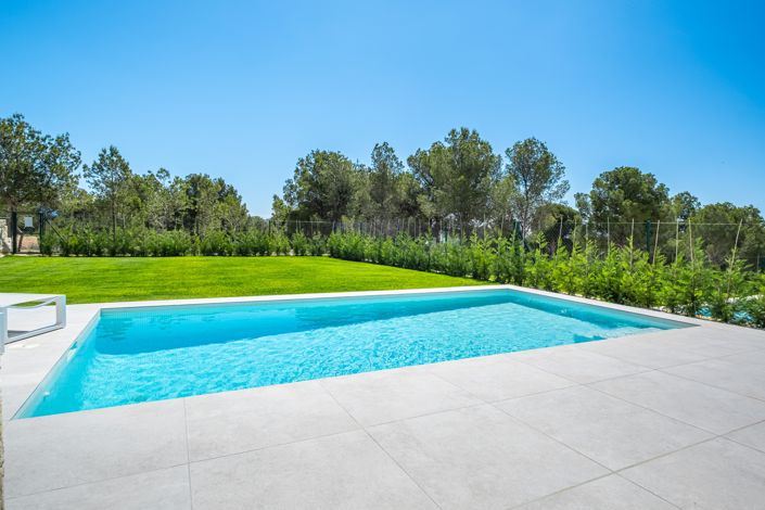 Image No.18-3 Bed Villa for sale