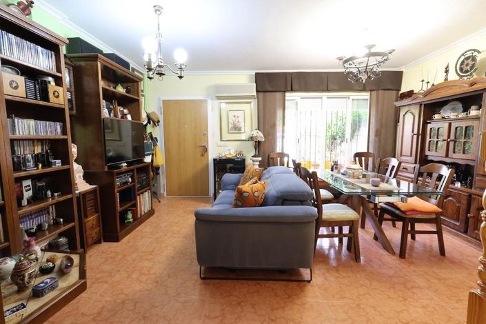 Image No.11-3 Bed Villa for sale