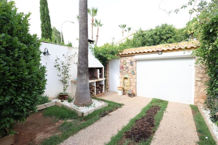 Image No.24-3 Bed Villa for sale