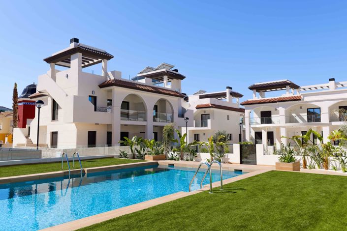 Image No.27-3 Bed Apartment for sale