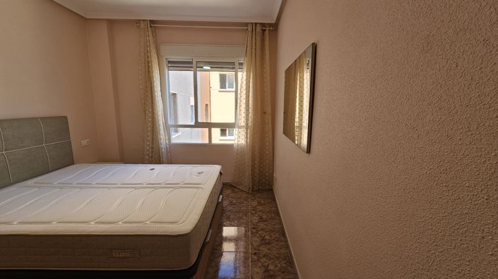 Image No.13-2 Bed Apartment for sale