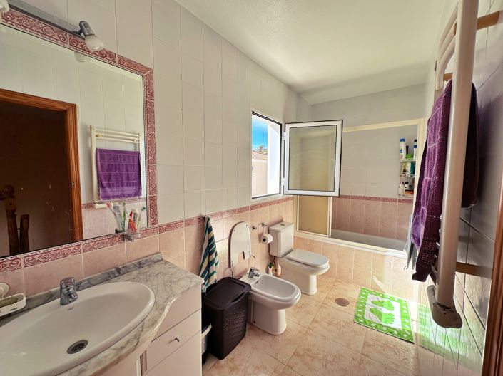 Image No.8-Villa de 3 chambres à vendre à Dehesa de Campoamor