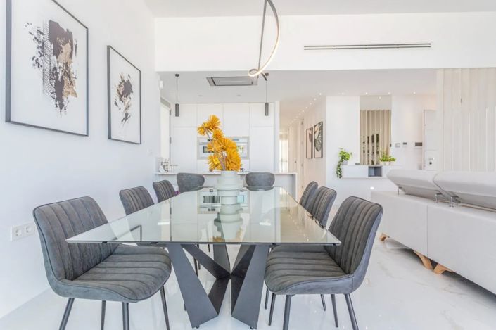 Image No.7-3 Bed Villa for sale