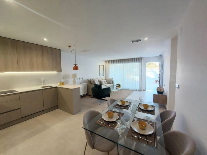 Image No.35-3 Bed Villa for sale