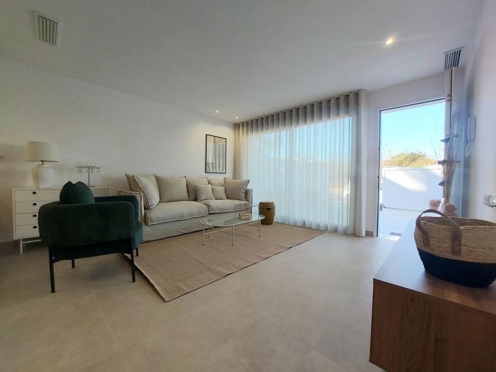 Image No.39-3 Bed Villa for sale