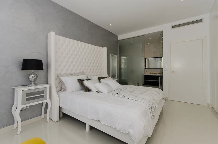 Image No.14-4 Bed Villa for sale