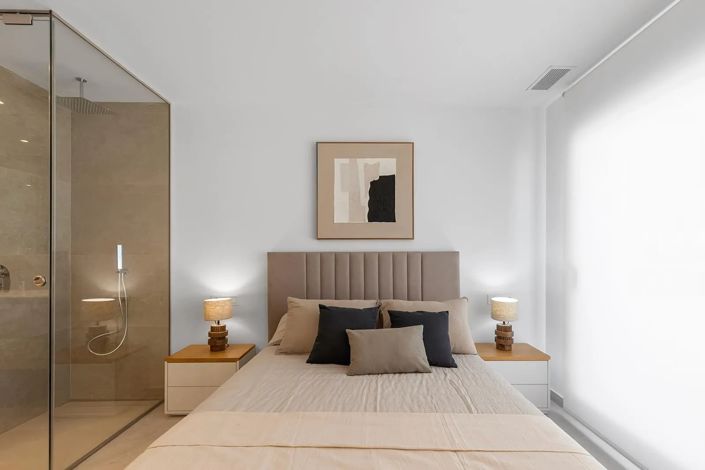 Image No.30-3 Bed Apartment for sale