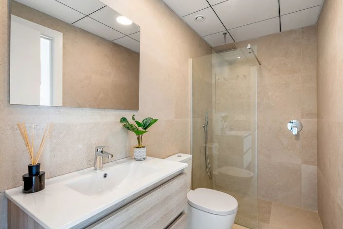 Image No.34-3 Bed Apartment for sale