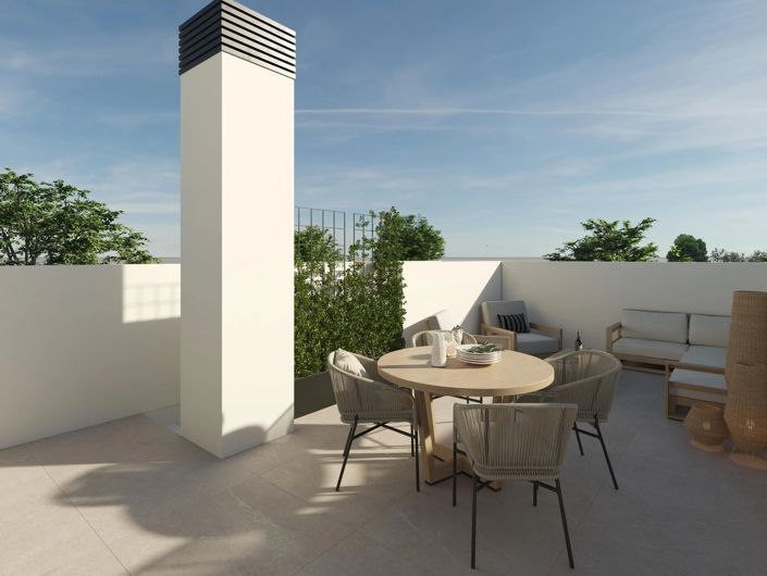 Image No.3-3 Bed Property for sale