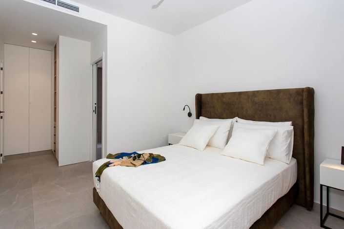 Image No.20-3 Bed Villa for sale