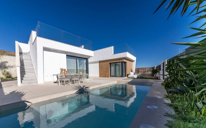 Image No.57-3 Bed Villa for sale