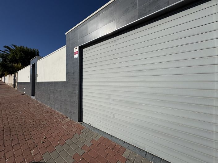 Image No.3-Villa de 4 chambres à vendre à Torrevieja