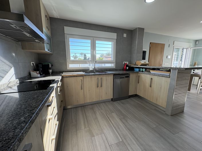 Image No.33-Villa de 4 chambres à vendre à Torrevieja