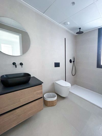 Image No.14-2 Bed Villa for sale