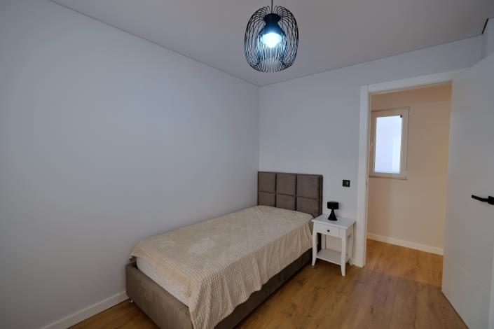 Image No.20-3 Bed Apartment for sale