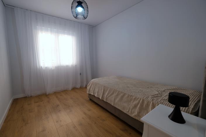 Image No.21-3 Bed Apartment for sale