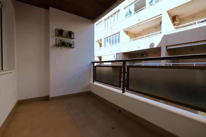 Image No.28-3 Bed Apartment for sale