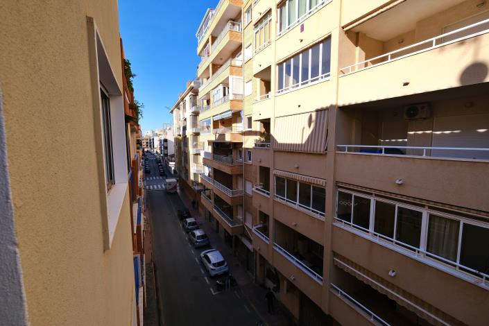 Image No.31-3 Bed Apartment for sale