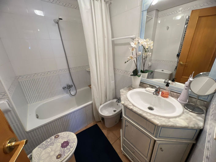 Image No.6-Appartement de 2 chambres à vendre à Torrevieja