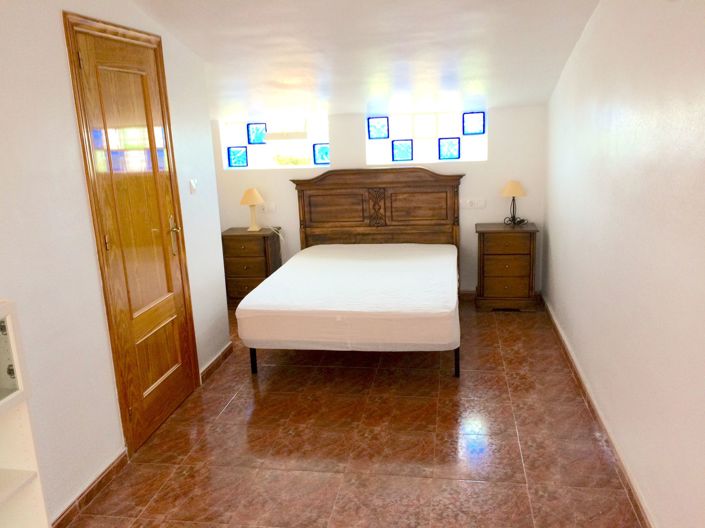 Image No.9-3 Bed Townhouse for sale