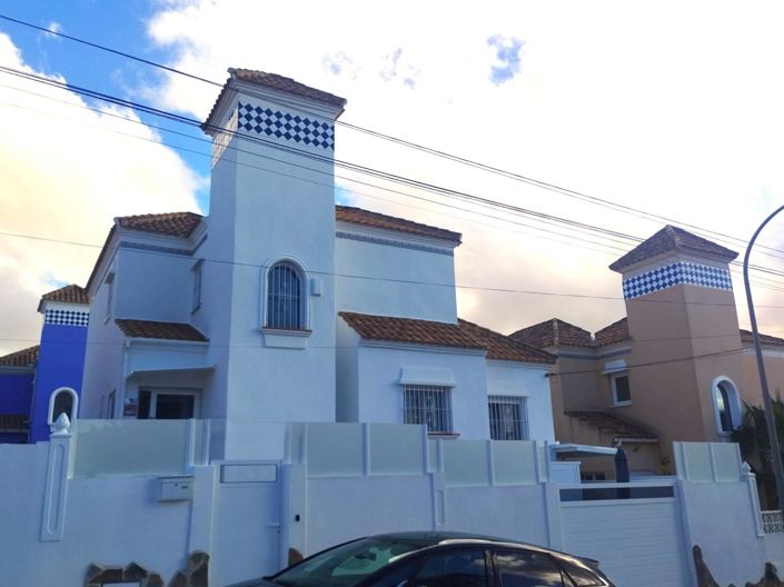 Image No.48-4 Bed Villa for sale