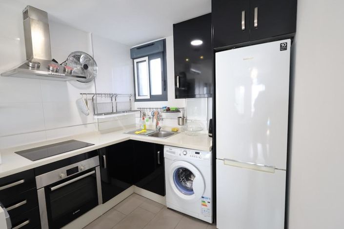 Image No.3-2 Bed Townhouse for sale