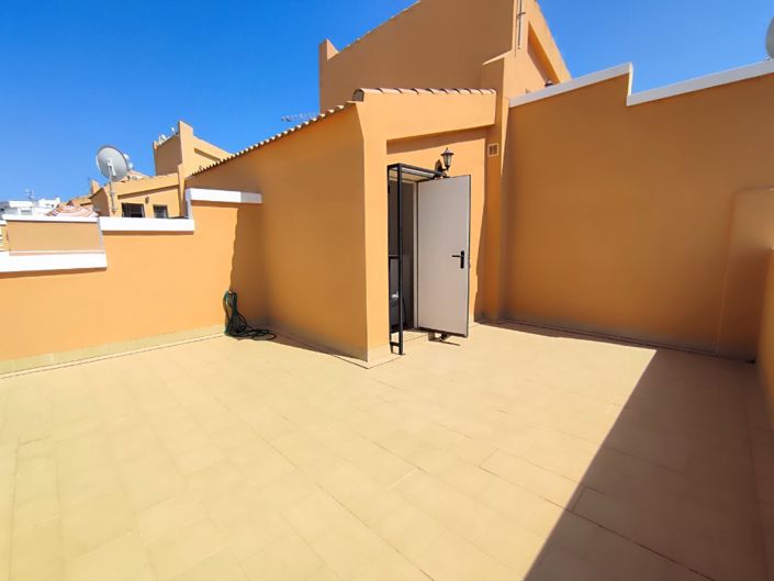 Image No.2-Maison de ville de 3 chambres à vendre à Orihuela Costa