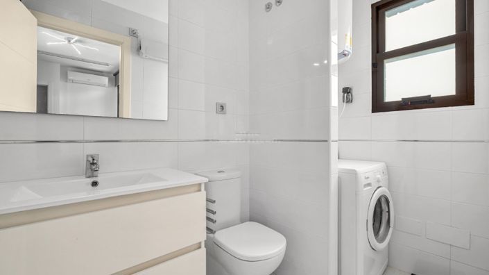 Image No.22-3 Bed Apartment for sale