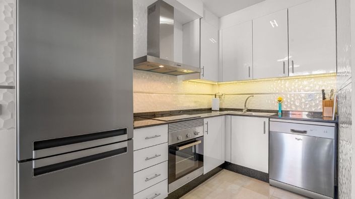 Image No.4-3 Bed Apartment for sale