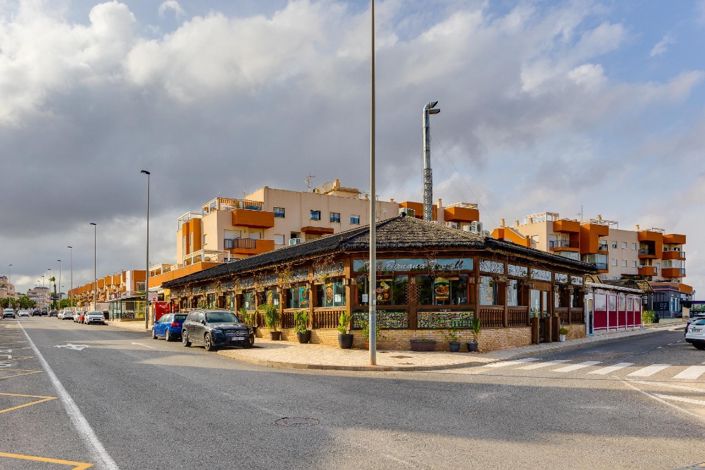 Image No.40-Appartement de 2 chambres à vendre à Orihuela Costa