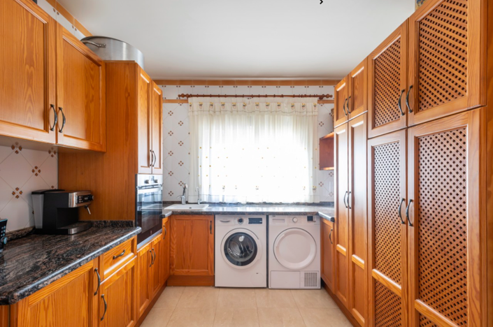 Image No.30-5 Bed Villa for sale