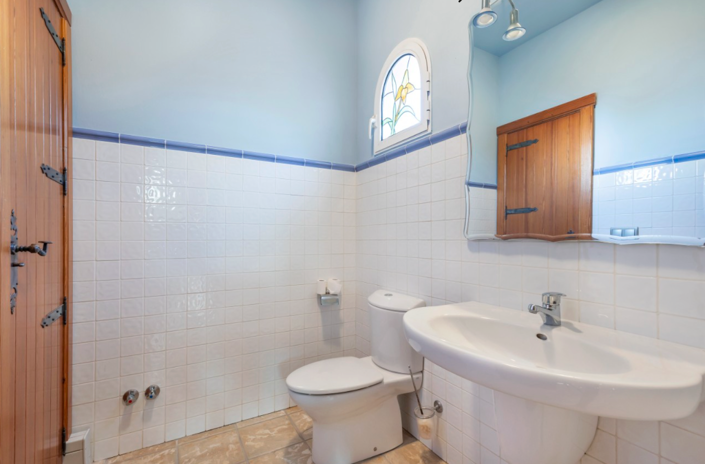 Image No.49-5 Bed Villa for sale