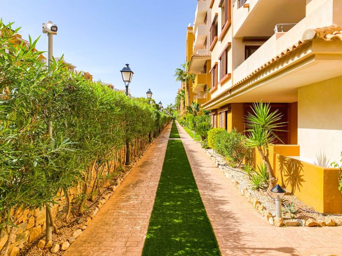 Image No.36-Appartement de 2 chambres à vendre à Punta Prima