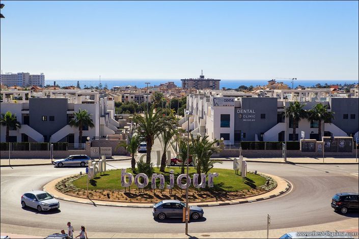 Image No.25-2 Bed Apartment for sale