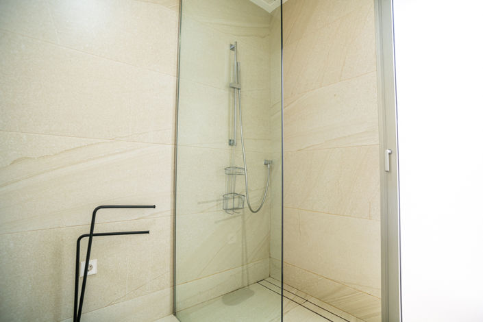 Image No.38-4 Bed Apartment for sale