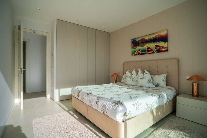 Image No.40-4 Bed Apartment for sale