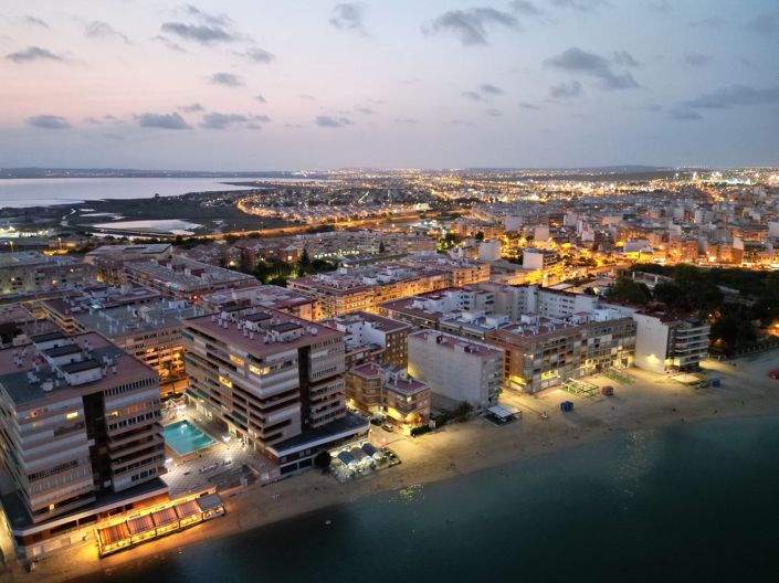 Image No.29-3 Bed Apartment for sale