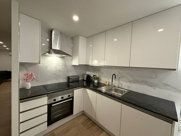 Image No.7-3 Bed Apartment for sale