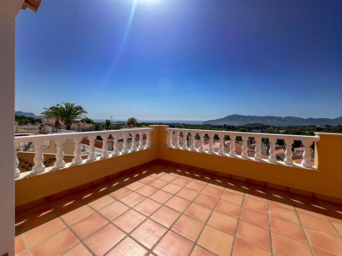 Image No.30-4 Bed Villa for sale