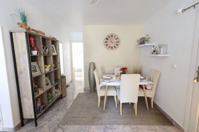 e125db16784ca25546124011bb49d873