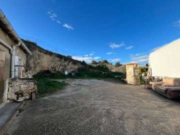 26890fedf6e93f9d0cd5532971c3bf85