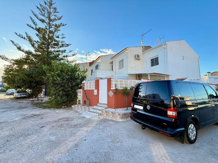 Image No.2-2 Bed Townhouse for sale