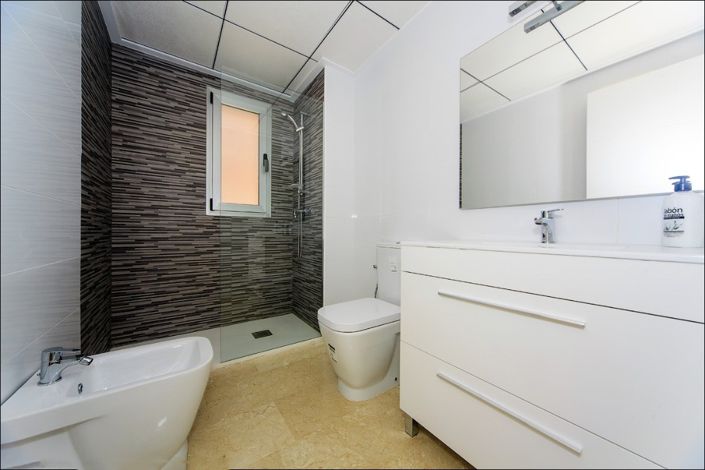 Image No.12-Appartement de 2 chambres à vendre à Orihuela Costa