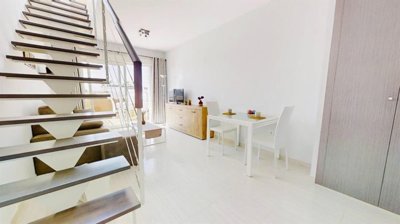 adca442dc0bc0959b6bcaf7ef615d8bd