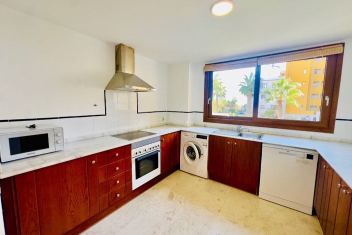 Image No.14-2 Bed Apartment for sale