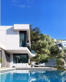 764dd647582d21950398a7595cad178a