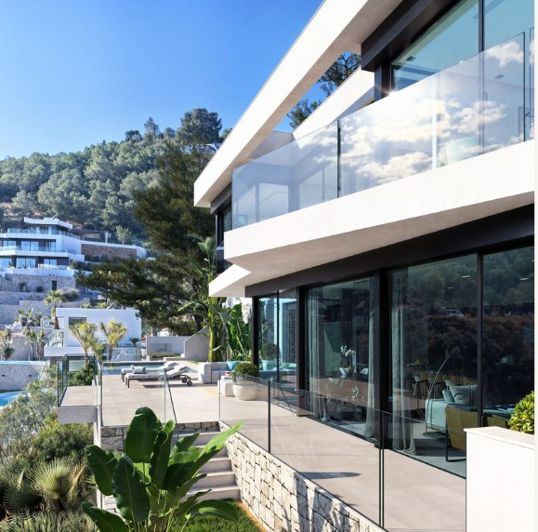 Image No.8-4 Bed Villa for sale